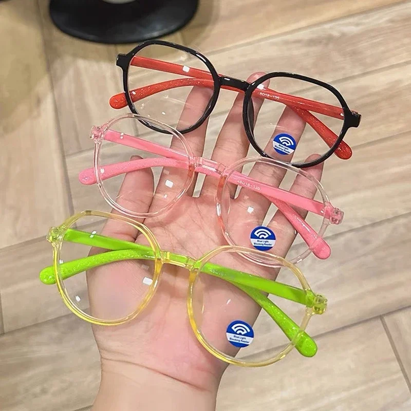 نظارات حجب الضوء الأزرق للأطفا - مراجعة Gaming Accessories For Kids وسعره