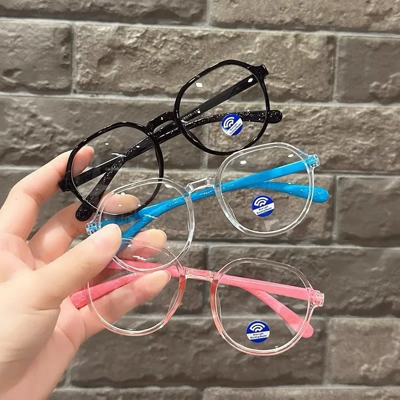 نظارات حجب الضوء الأزرق للأطفا - مراجعة Gaming Accessories For Kids وسعره